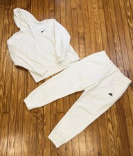 Nike Sportswear Club Fleece White Hoodie  Pants Set Size Large / XL Sweatsuit