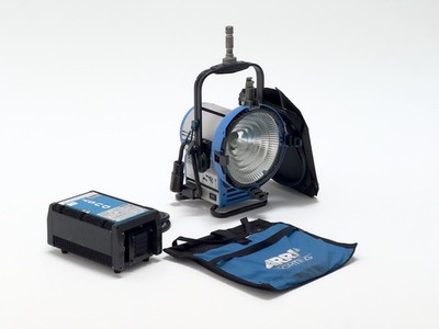 ARRI M-18 High Speed Ballast + Head Feeder + Barndoor + Spare Bulb (low hours)