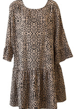 Boohoo Size 22 Beige/Black animal print 3/4 sleeve Loose style Knee length Dress