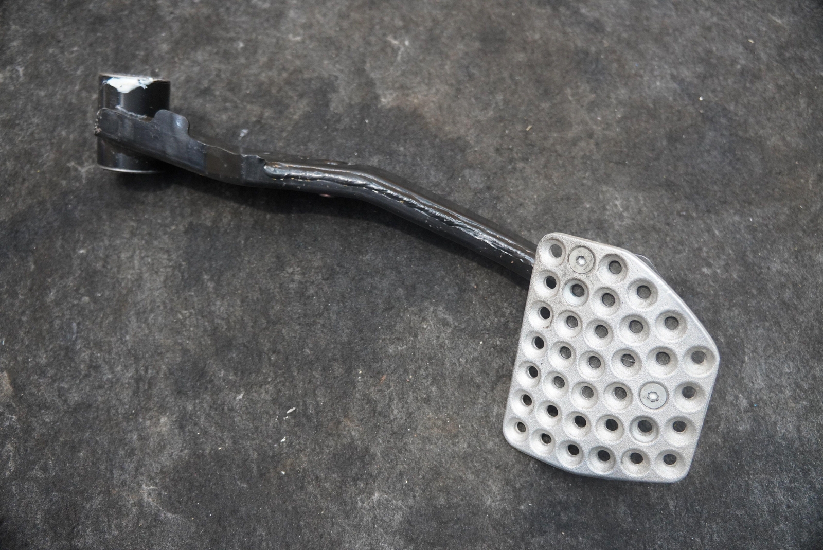 Brake Pedal 256426 OEM Ferrari 488 Challenge 2018