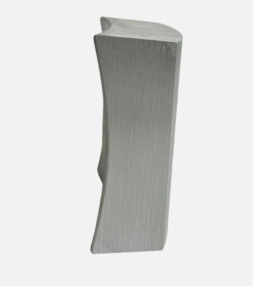 Reloj de Escritorio Cuadrado Movado Cromo y Níquel Cepillado Necesita Batería Foto 2 de 4