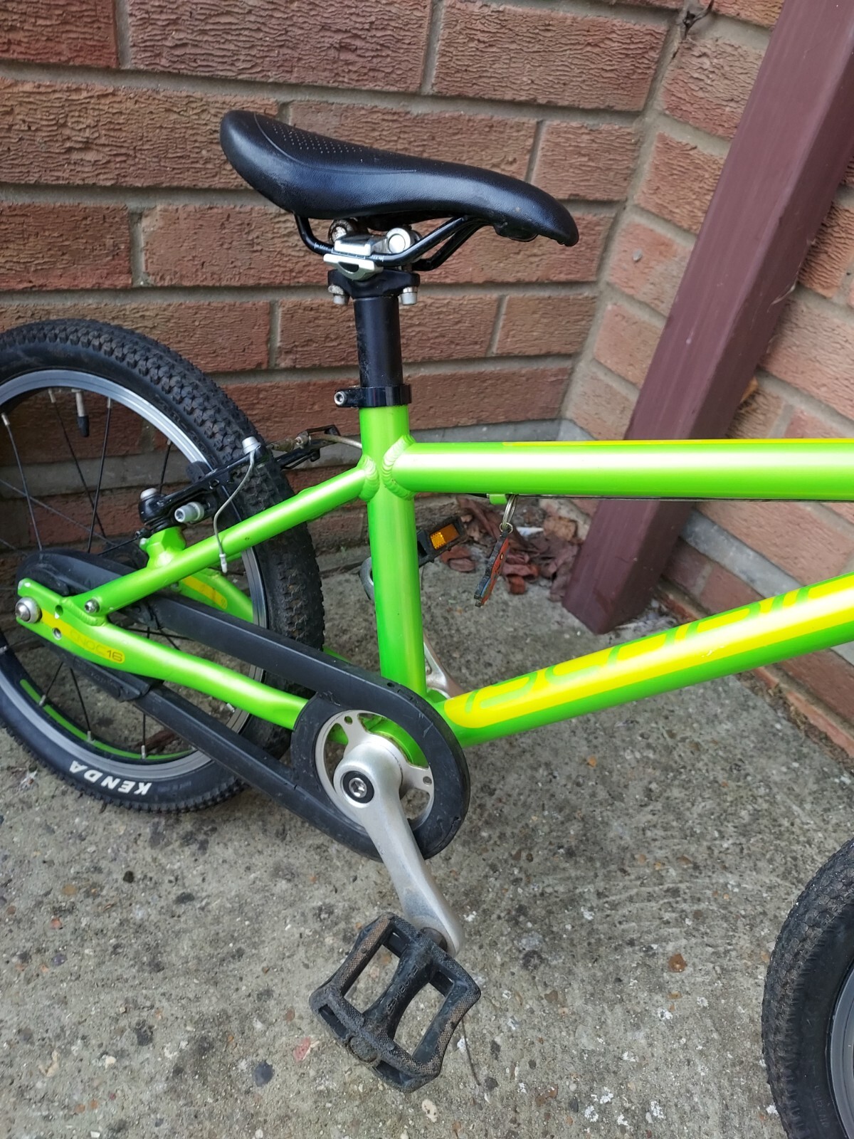 Islabikes cnoc 16 in lime green kids bike (equivalent to current cnoc 18) eBay
