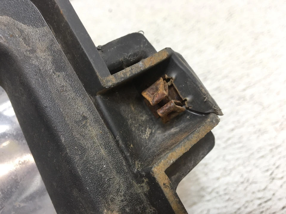 07 08 09 10 11 12 13 14 15 Chevrolet CHEVY SILVERADO 1500 lâmpada dianteira direita - Imagem 3 de 3