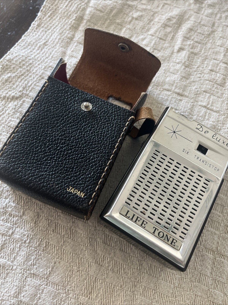 Vintage De Luxe Life Tone Six Transistor radio With Leather Vintage De Luxe Life Tone Six Transistor radio With Leather