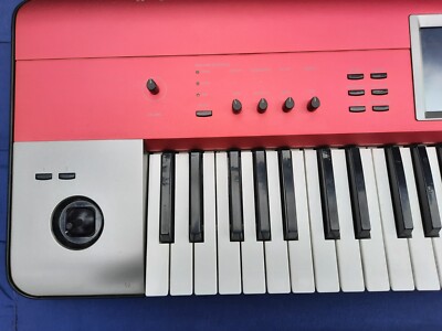 KORG コルグ キーボード KROME 61 電源コード付 KORG KROME 61 Music Workstation LTD Color RED w/ Power