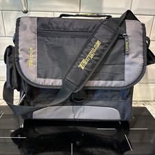 EUC Clean Targus Large Laptop Messenger Bag with Adj Shoulder Strap 17 inch