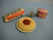 BARBIE KITCHEN LITTLES ITALIAN PASTA DINNER FREE SHIPPING 