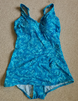 Womens Swim Suit-MAXINE-blue floral 'Estilo; Shirred Side Girl Leg' one piece-12