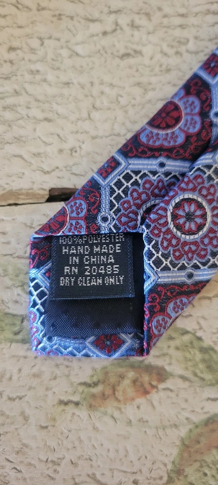 Corbata Pierre Cardin 100 % poliéster para hombre azul/rojo geométrica floral Foto 3 de 4