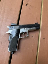 Vintage Daisy Powerline Model 93 Co2 BB Pistol Roger AR Made In Japan