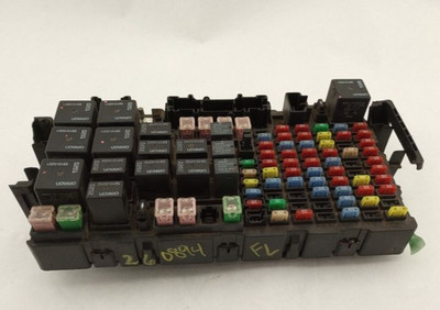 2006-2007 Hummer H3 Engine Fuse Box OEM