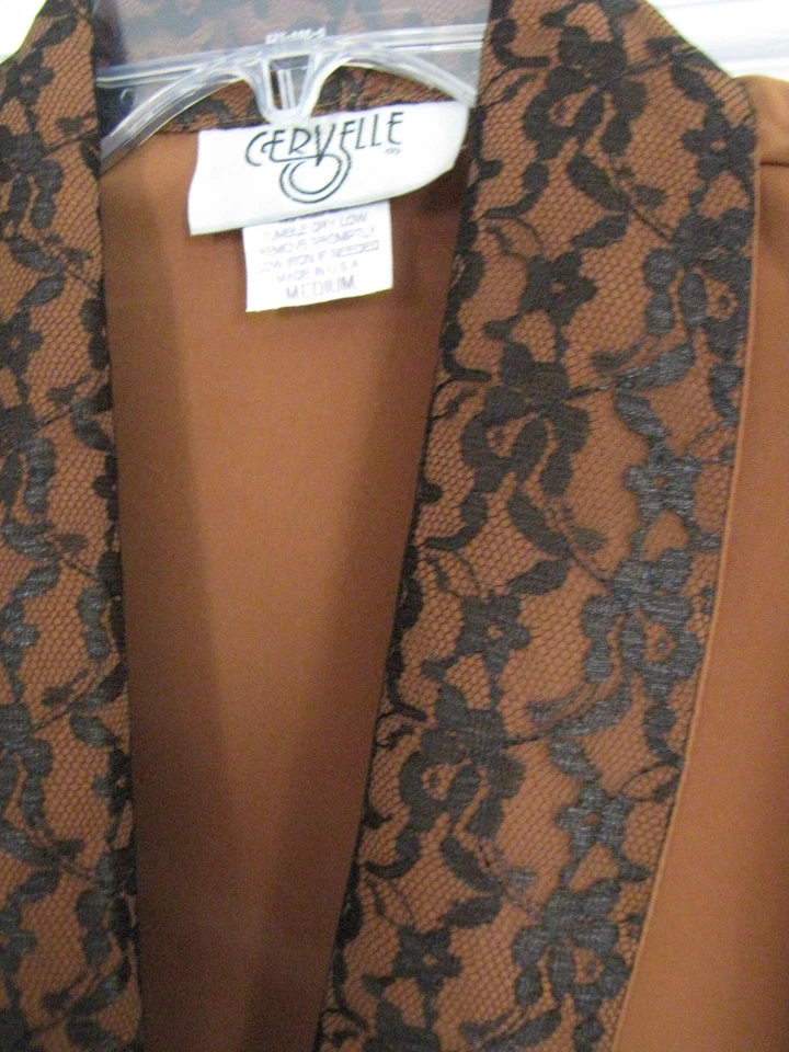 NUEVO Blazer Cervelle Otoño Jengibre Marrón Imitación Seda, Cuello Superpuesto de Encaje Negro, M Foto 4 de 4