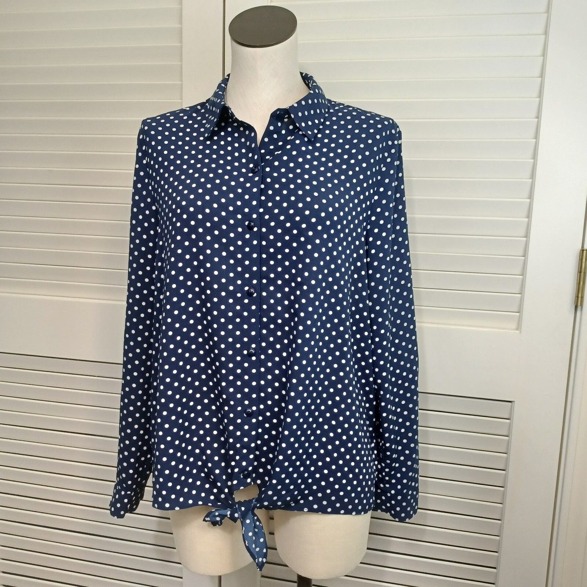 Susan Graver Blouse Womens size 10 Polka Dot Tie Front Navy Blue