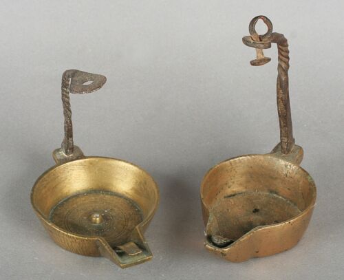 2 ANCIENNES LAMPES A HUILE EN BRONZE XIXe - DITES " RAT DE CAVE " - Photo 1 sur 10