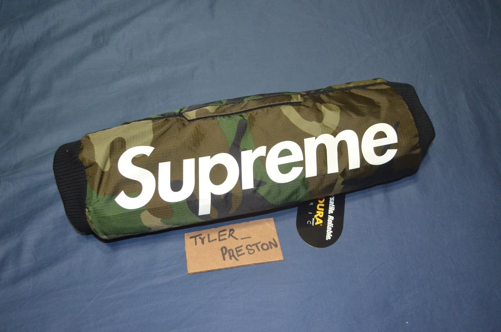 Supreme Hand Warmer Camo FW18 TNF CDG Ali ss fw S boîte logo Neil Deck Cat Split