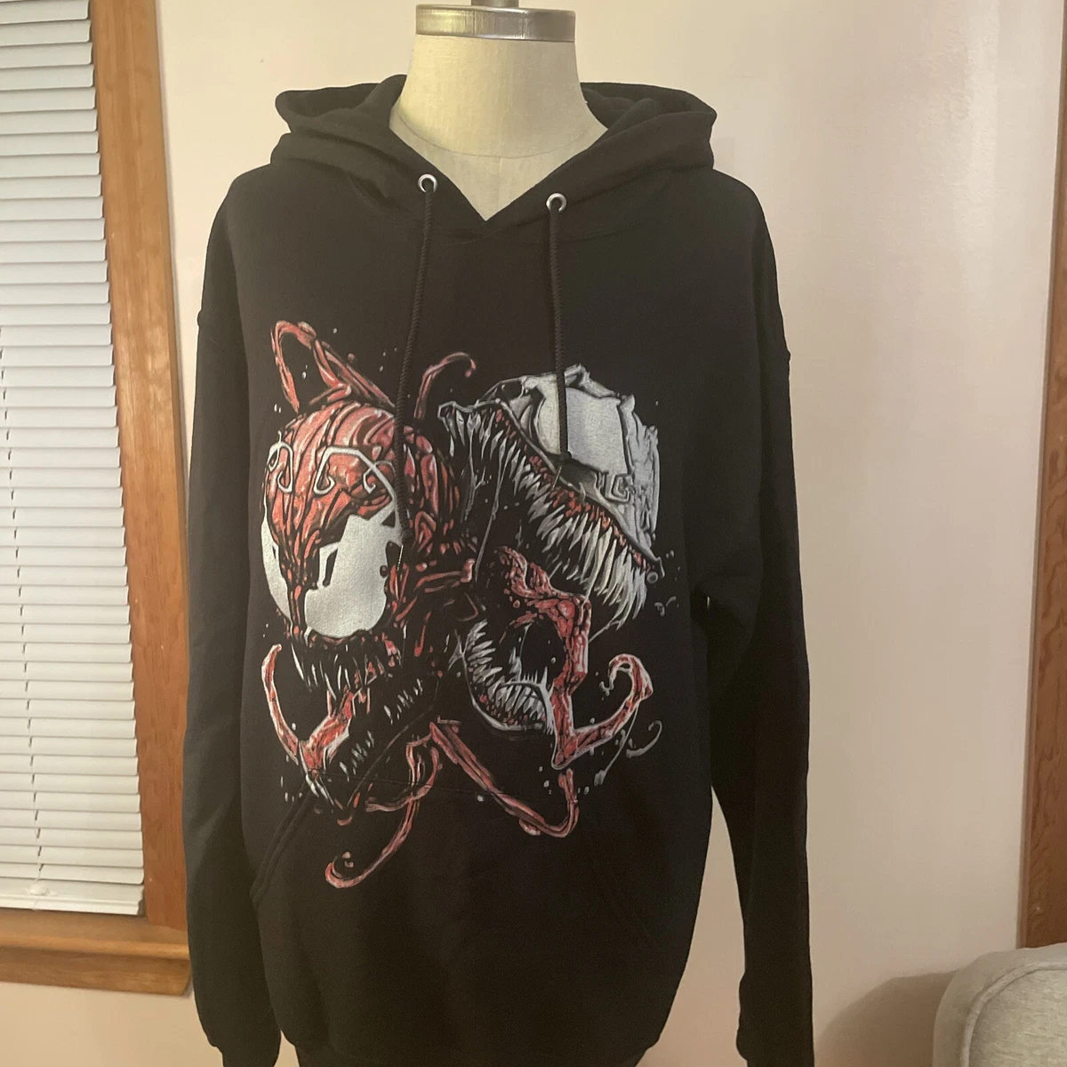 Marvel carnage best sale hoodie