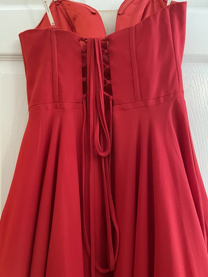 Vestido rojo formal Faviana talla 6 Foto 3 de 4