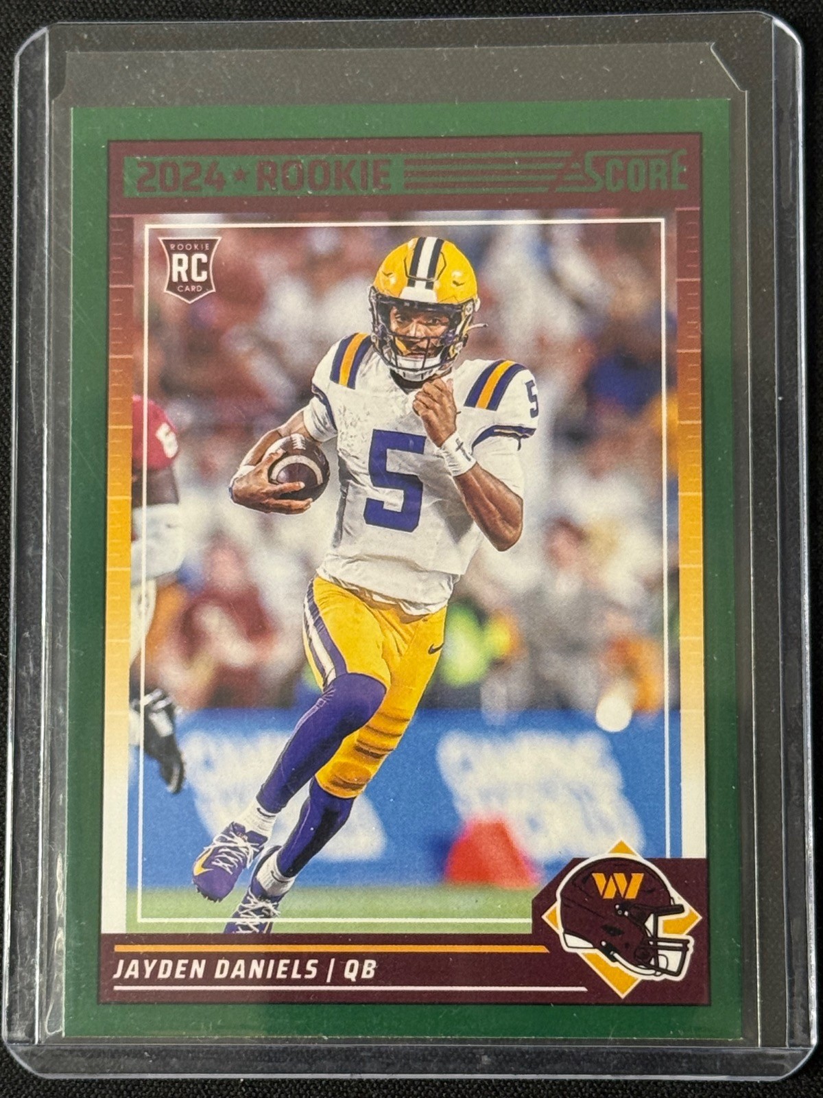 2024 Score Jayden Daniels #302 Green