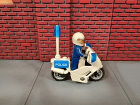LEGO CITY: Crook Pursuit (60041)