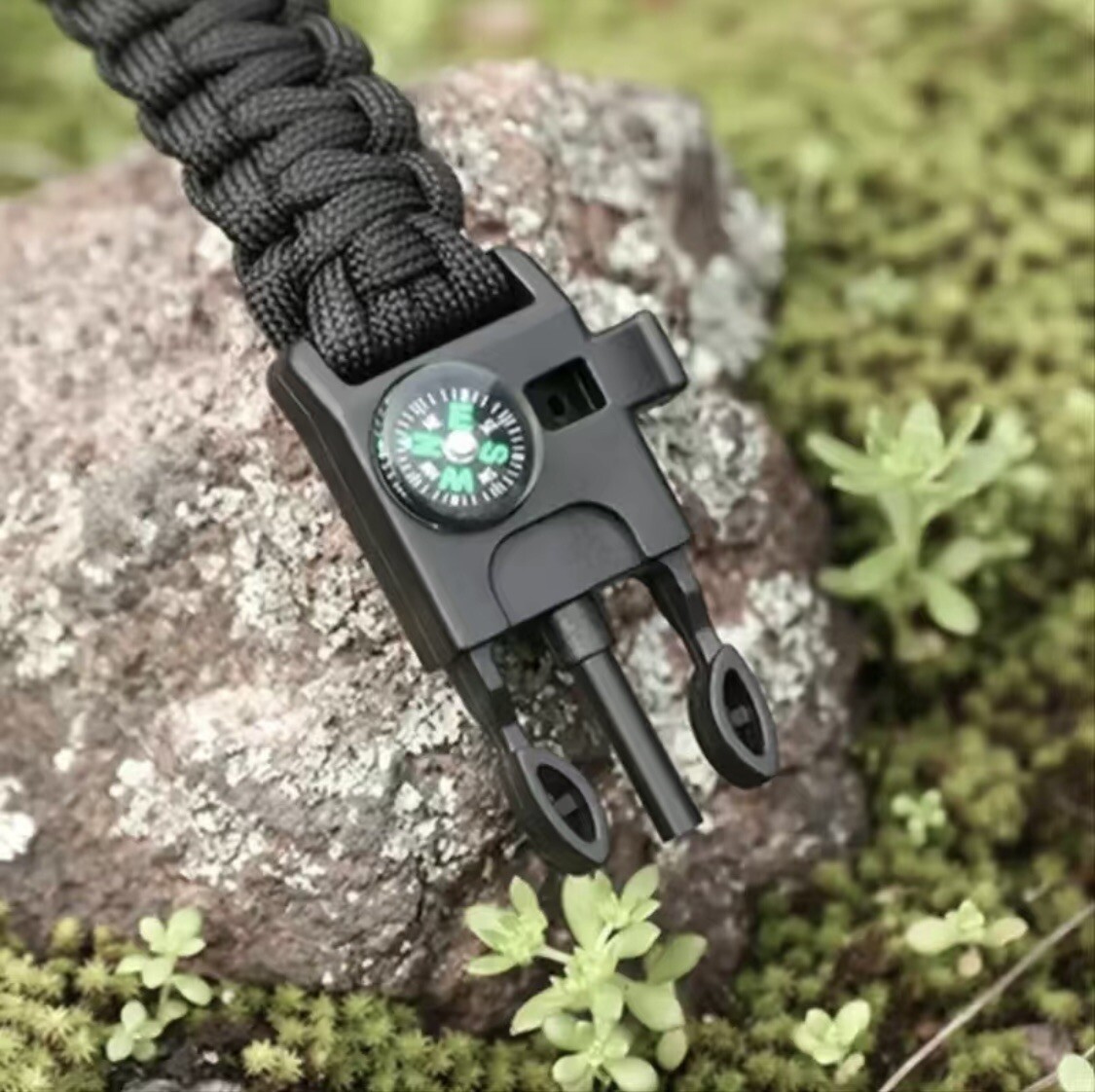 PARACORD SURVIVAL BRACELET, COMPASS, FIRE STARTER, WHISTLE, KNIFE