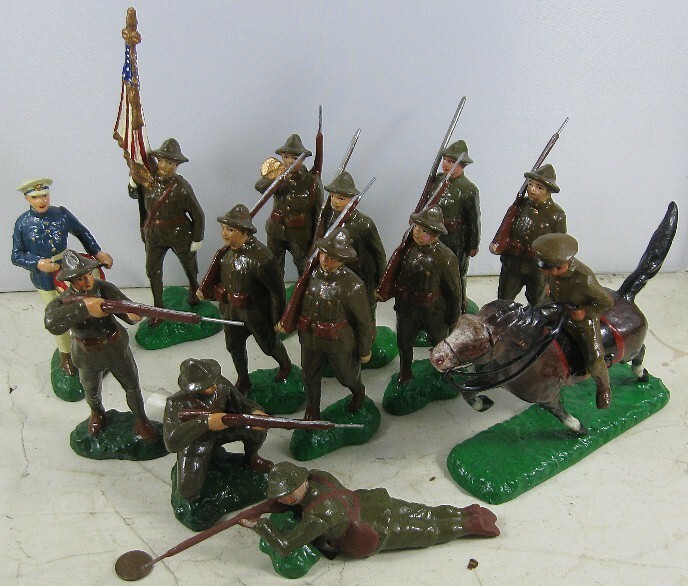 鉛の兵隊　米国海兵隊パレード　BRITAINS　英国製　ヴィンテージフィギュア Lot of Vintage 1920's Composition Trico Japan 5 1/2” Tall WWI