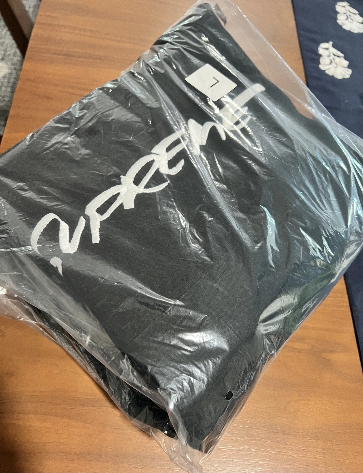 Felpa nera con cappuccio Supreme Future logo ricamato L felpe stile top