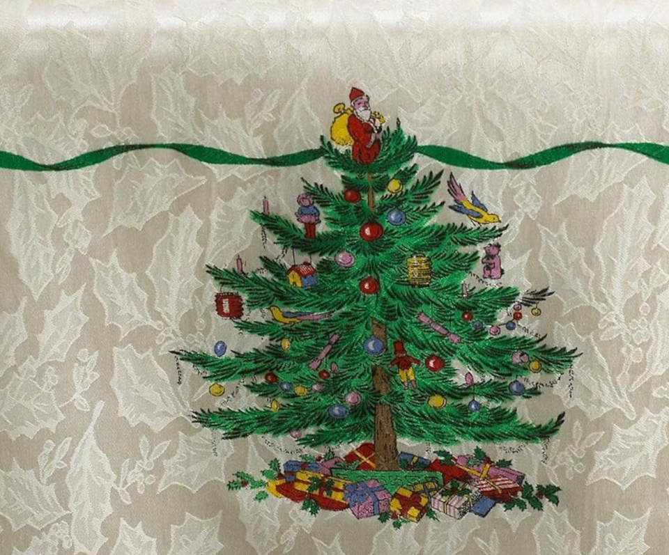 SPODE CHRISTMAS TREE IVORY GREEN TABLECLOTH 60" x 144" COTTON POLYESTER