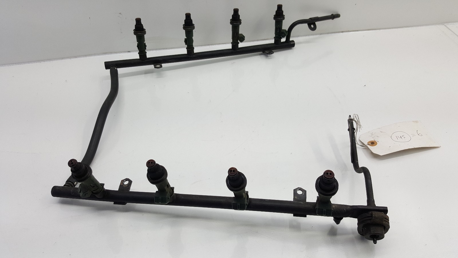 9703 JAGUAR XK8 FUEL RAIL WITH INJECTORS NO INJECTOR PINS OEM eBay