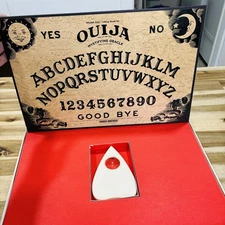 Vintage Original 1972 OUIJA Parker Brothers Mystifying Oracle Fuld Talking Board