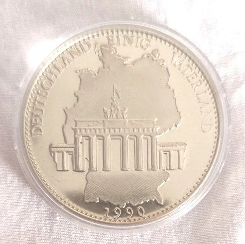 Gedenk Medaille Wiedervereinigung 1990 "DEUTSCHLAND EINIG VATERLAND", MDM - Bild 2 von 4