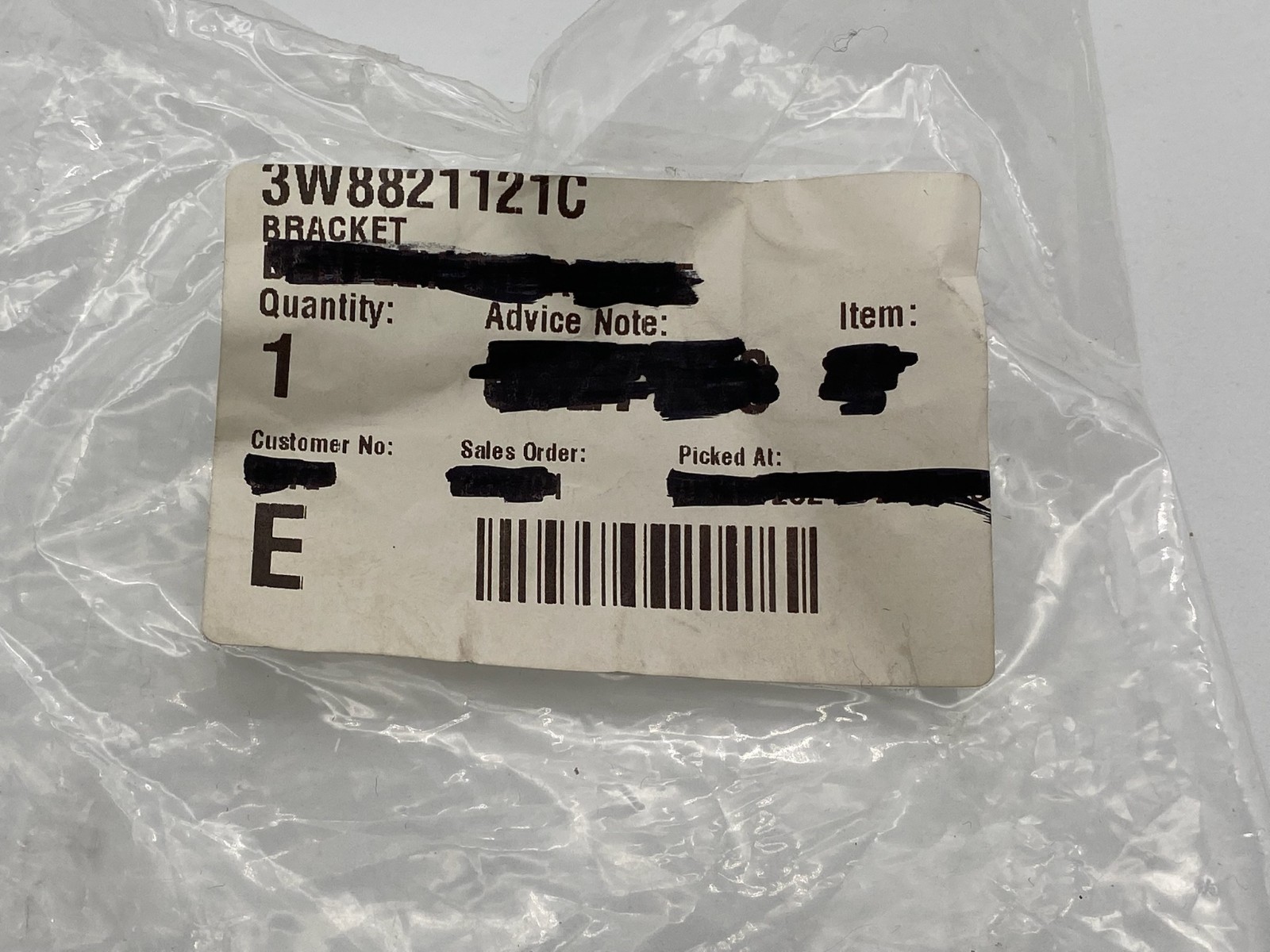 2006-2010 Bentley Continental GT GTC Front Fender Bracket Clamp OEM 3W8821121C