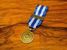NATO Medal NON ARTICLE 5 BALKANS KFOR 16 mm Miniaturschnalle Orden Bundeswehr