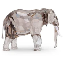 SWAROVSKI CRYSTAL SCS ANNUAL EDITION 2022 ELEPHANT FAYOLA 5604555 .NEW IN BOX