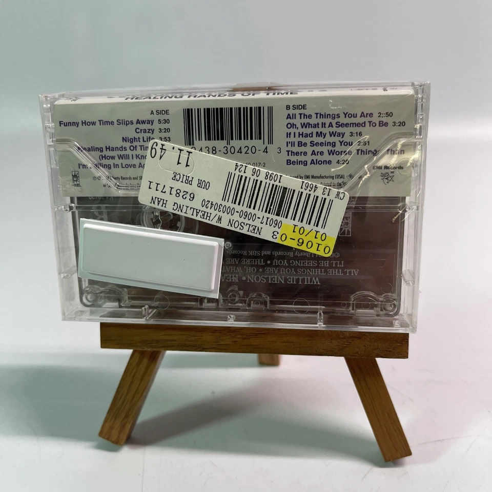 NEW Willie Nelson Healing Hands of Time Cassette Tape SEALED Vintage G - Image 2 of 2