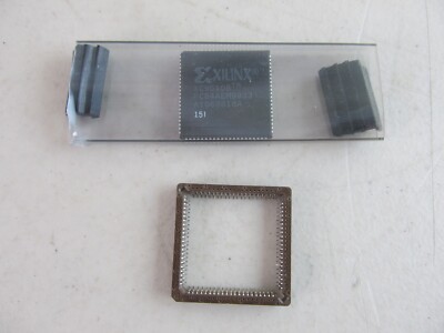 Xilinx XC95108 PC84AEM9933 15I 84-PLCC High Performance CPLD + Socket