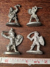 Lot 4 VTG Grenadier Ral Partha Dungeons Dragons Knight Soldier 80s Figure Pewter
