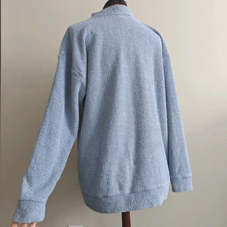 Suéter para mujer VS Victorias Secret ROSA azul tela de felpa cuello falso logotipo pequeño Foto 2 de 4