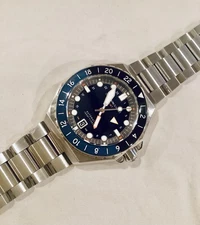 Spinnaker Dumas GMT Automatic Blue/Black “Batman” #SP-5119-22 Dive Watch