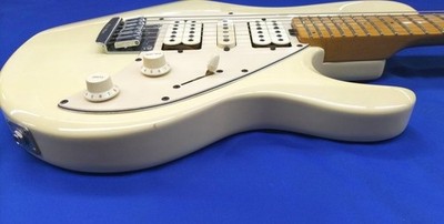 MUSICMAN SILHOUETTE Used 1990 Alder body Maple neck Maple