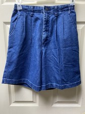 Vintage Lee Size 12M Mom Shorts Blue High Waisted Denim Pleated Front Pockets