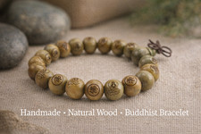 Tibetan Green Sandalwood Mala Bracelet   Carved Buddha Prayer Beads