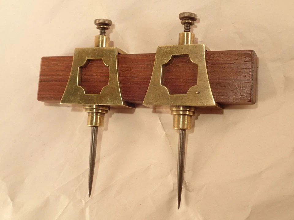Vtge Lg. Fancy, Beautiful 'Open Face' Brass Trammel Points with ROSEWOOD Beam - Image 3 of 4