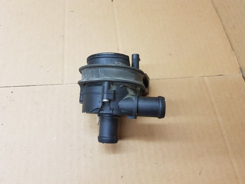 VW GOLF MK7 LHD STANDHEIZUNG KÜHLMITTEL WASSERPUMPE 5G0365567A