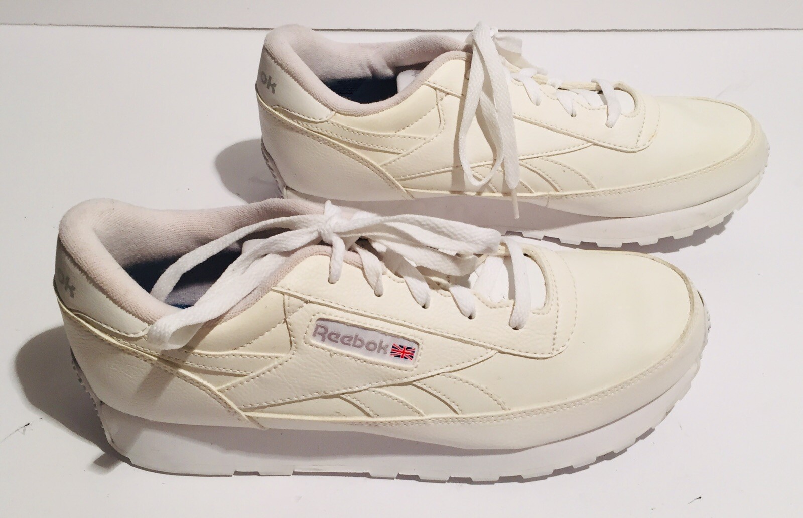New REEBOK Classic White Ortholite Women's Tennis Shoes Sneakers 1Y3502