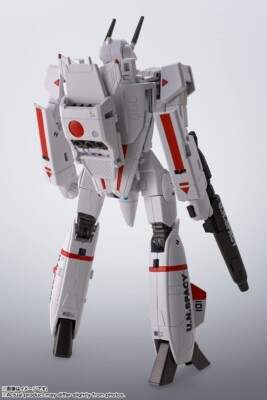 HI-METAL R VF-1J Armored Valkyrie Hikaru Ichijyou Model