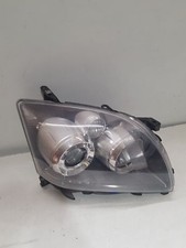 TOYOTA AVENSIS T25 3900078496 Scheinwerfer vorne rechts 2007 25823411