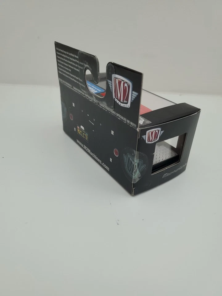 M2 Ford Econoline Walmart WMTS10 1965 Mercury Econoline Delivery Van Red / 7,800 - Image 4 of 4