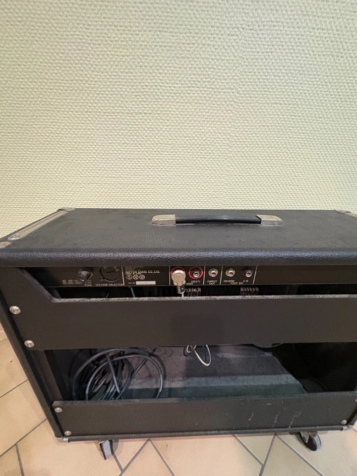 Gitarrenverstärker Yamaha G100-212 / 100 Watt / 2x12´´ - Bild 3 von 3