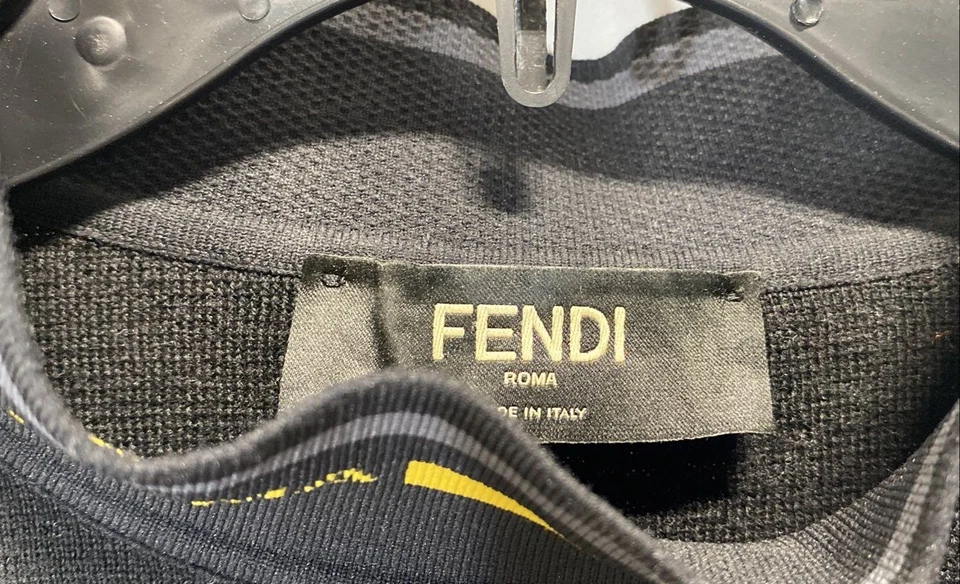 Fendi Men's Black Wool Crewneck Sweater Size 50 - Image 3 of 4