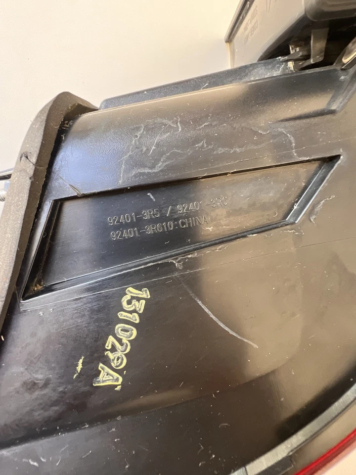 ✅ 2014-2016 Kia Cadenza DRIVER Lanterna traseira esquerda LED lanterna traseira externa fabricante de equipamento original - Imagem 4 de 4